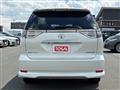 2013 Toyota Estima