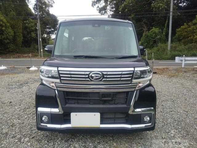 2016 Daihatsu Tanto