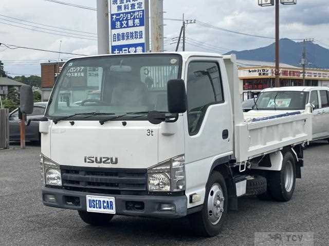 2010 Isuzu Elf Truck