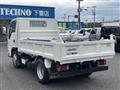 2010 Isuzu Elf Truck