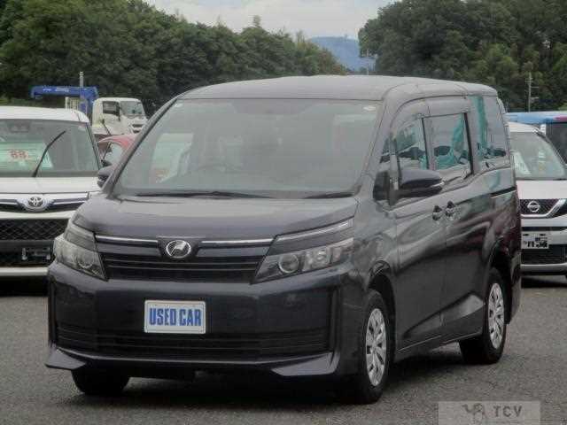 2014 Toyota Voxy