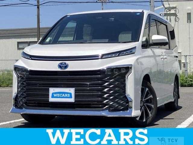 2023 Toyota Voxy