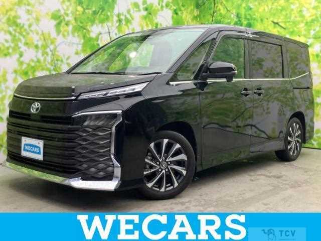 2023 Toyota Voxy