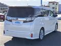 2015 Toyota Vellfire