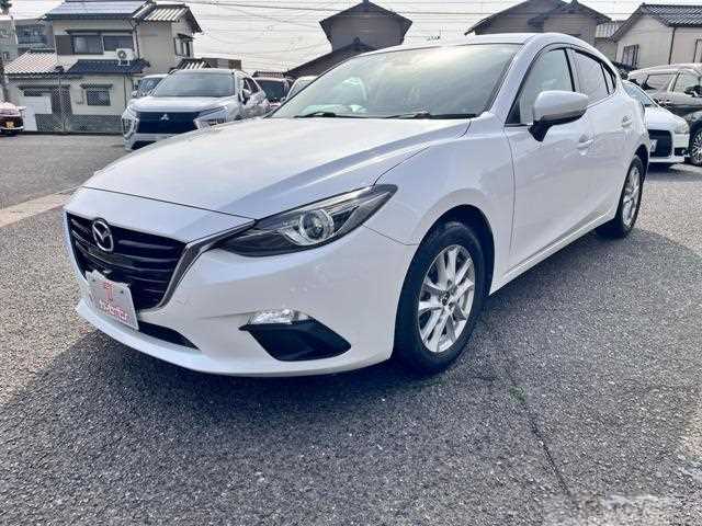 2015 Mazda Axela