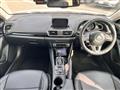 2015 Mazda Axela