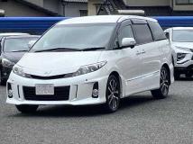 2015 Toyota Estima