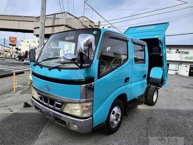 2003 Toyota Dyna Truck