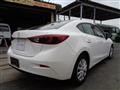 2015 Mazda Axela