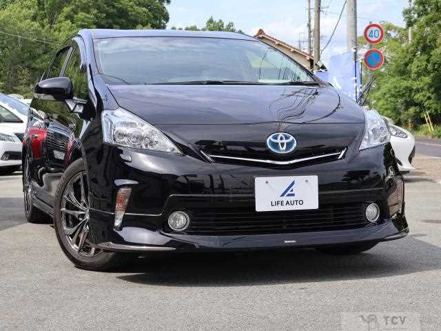 2014 Toyota PRIUS α