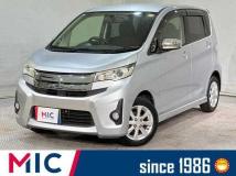 2013 Mitsubishi Mitsubishi Others