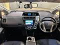 2016 Toyota PRIUS α