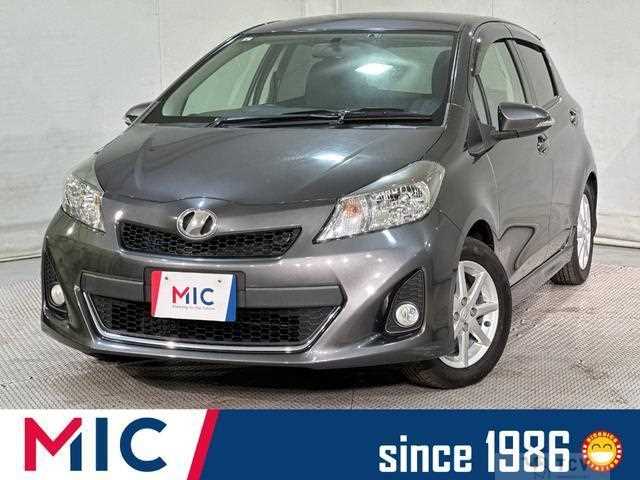 2011 Toyota Vitz
