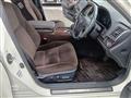 2015 Toyota Crown Hybrid