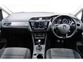 2016 Volkswagen Golf Touran