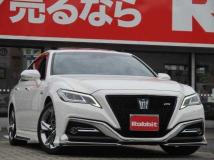 2018 Toyota Crown Hybrid