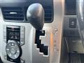 2010 Toyota Voxy
