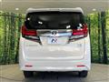 2017 Toyota Alphard Hybrid