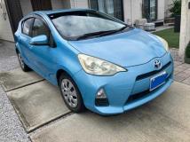 2012 Toyota AQUA