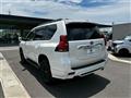 2022 Toyota Land Cruiser Prado