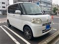 2010 Daihatsu Tanto