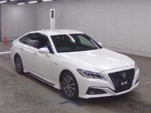 2018 Toyota Crown Hybrid