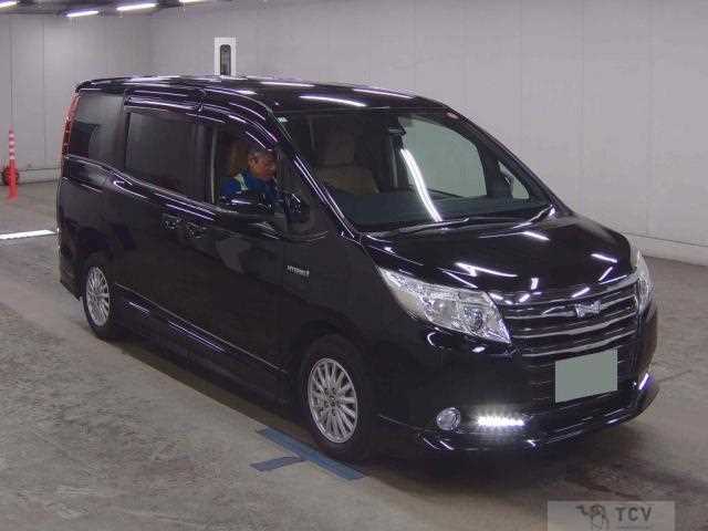 2017 Toyota Noah
