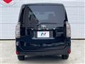 2009 Toyota Voxy