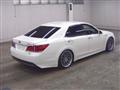 2013 Toyota Crown Hybrid