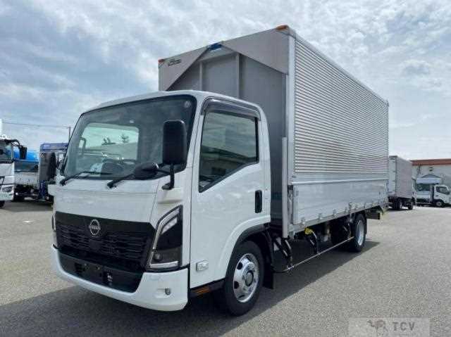 2024 Nissan Atlas