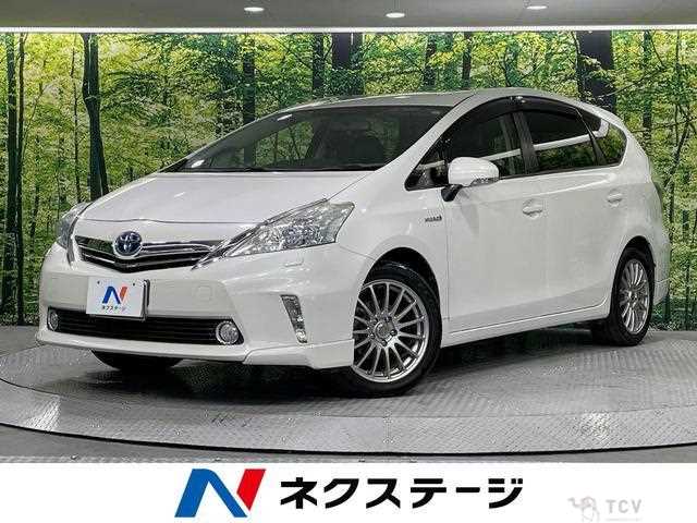 2013 Toyota PRIUS α