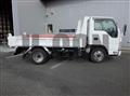 2015 Isuzu Elf Truck