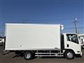 2021 Isuzu Elf Truck