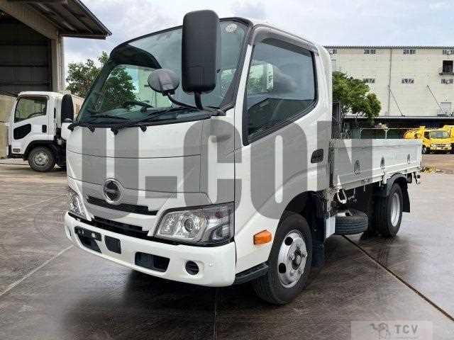 2023 Hino Dutro