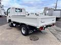 2017 Isuzu Elf Truck