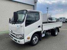 2022 Hino Dutro