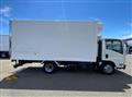 2016 Isuzu Elf Truck