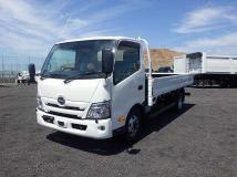 2022 Hino Dutro