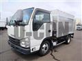 2015 Isuzu Elf Truck