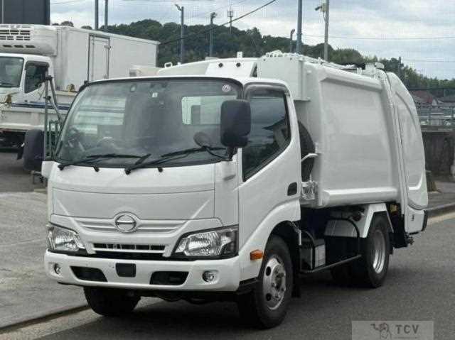 2019 Hino Dutro