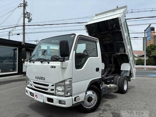 2015 Isuzu Elf Truck