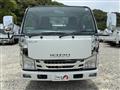2009 Isuzu Elf Truck