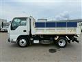2011 Isuzu Elf Truck