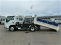 2011 Isuzu Elf Truck