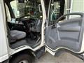 2017 Isuzu Elf Truck