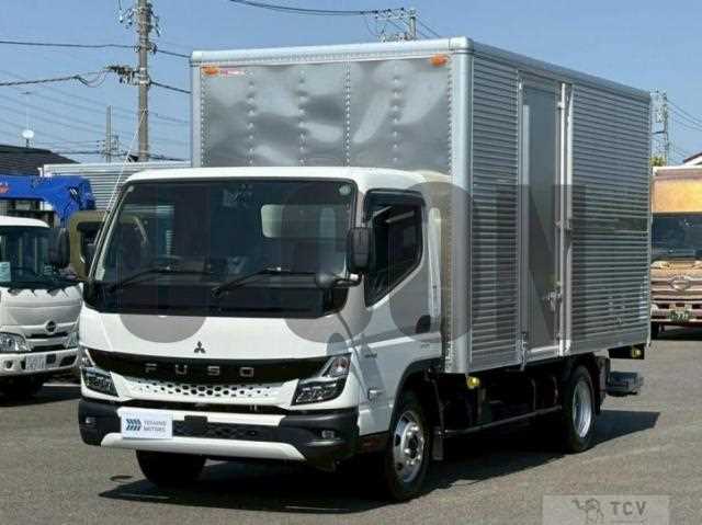 2025 Mitsubishi Fuso Canter