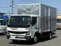 2025 Mitsubishi Fuso Canter