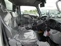 2025 Hino Dutro