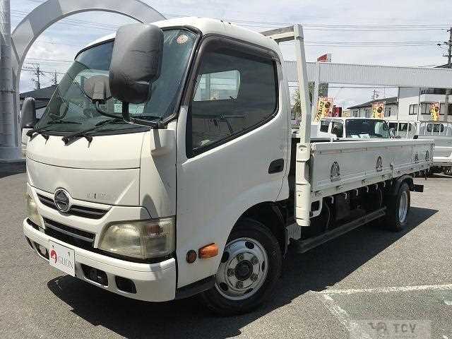 2011 Hino Dutro