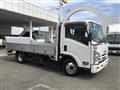 2017 Isuzu Elf Truck